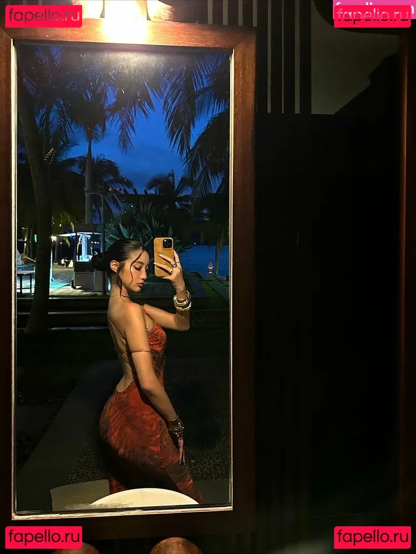 nopearii Onlyfans Photo Gallery 