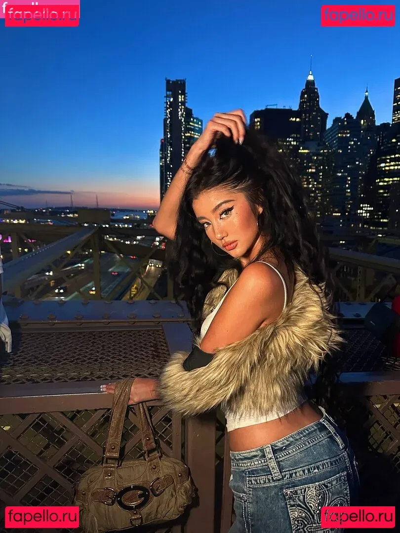 nopearii Onlyfans Photo Gallery 