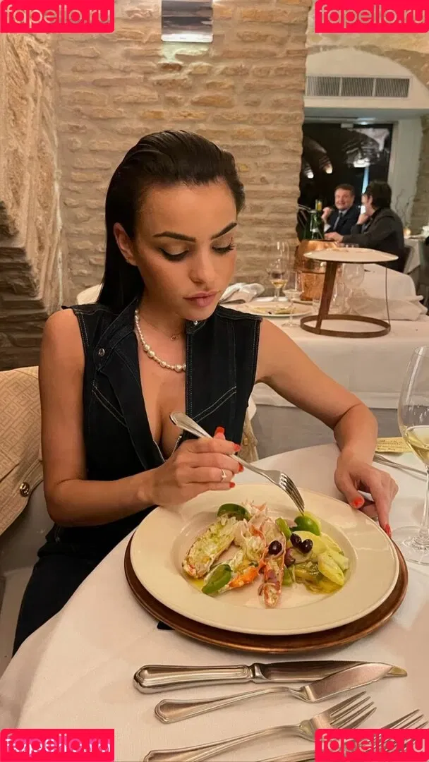 Anabel Hernandez Onlyfans Photo Gallery 