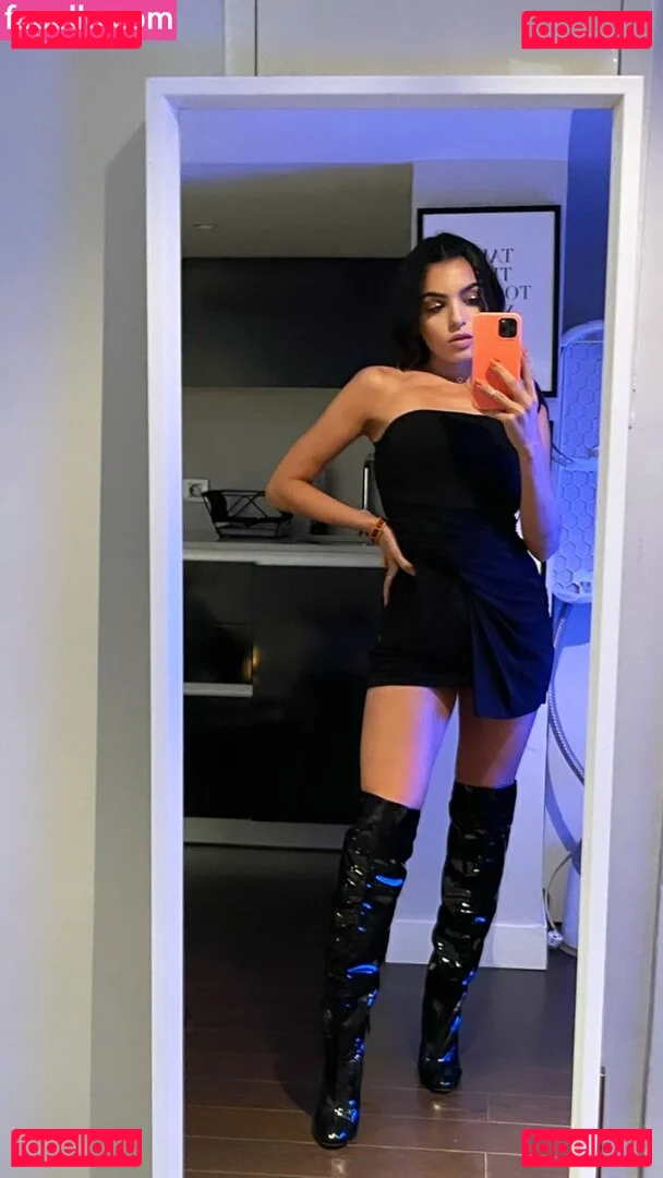 Anabel Hernandez Onlyfans Photo Gallery 