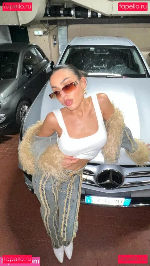 Anabel Hernandez Onlyfans Photo Gallery 