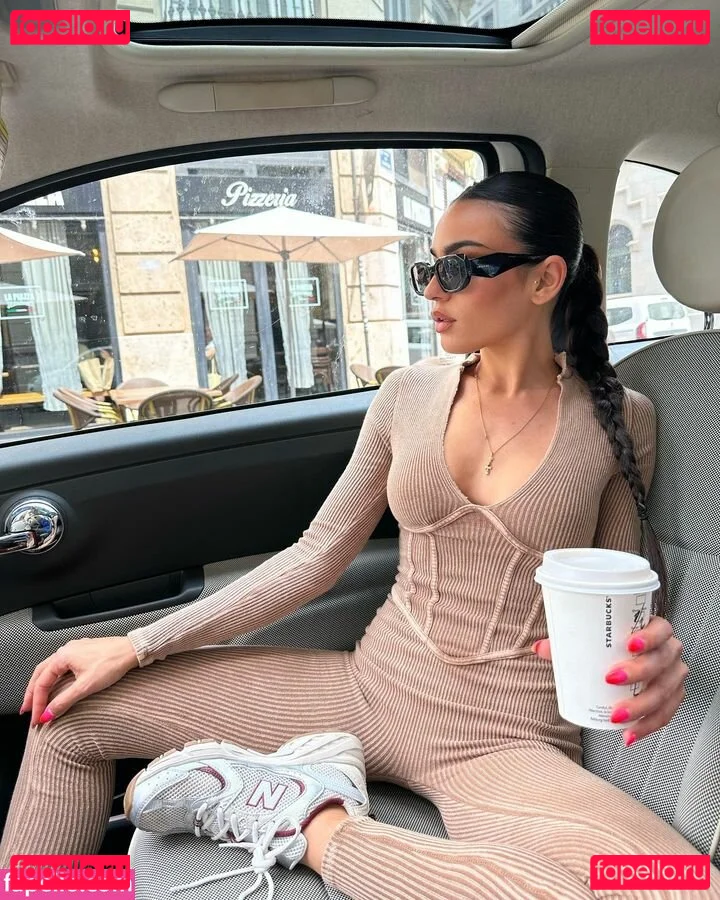 Anabel Hernandez Onlyfans Photo Gallery 