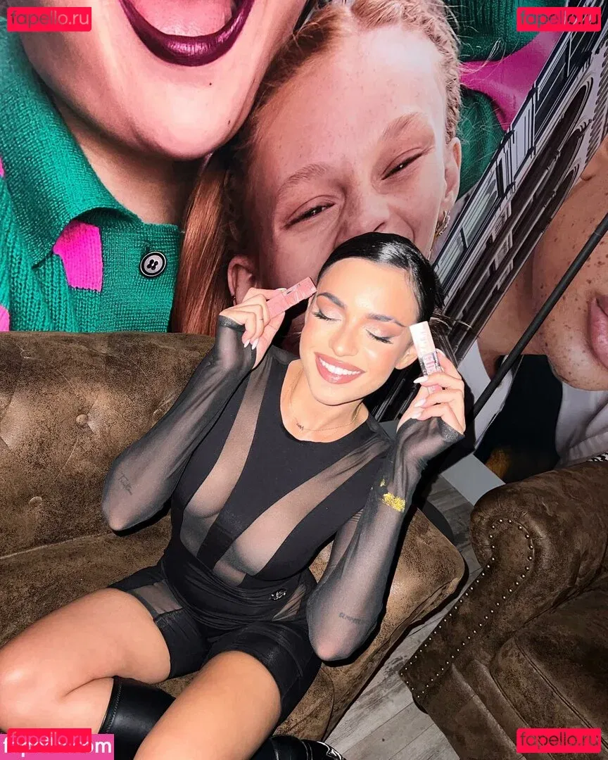 Anabel Hernandez Onlyfans Photo Gallery 