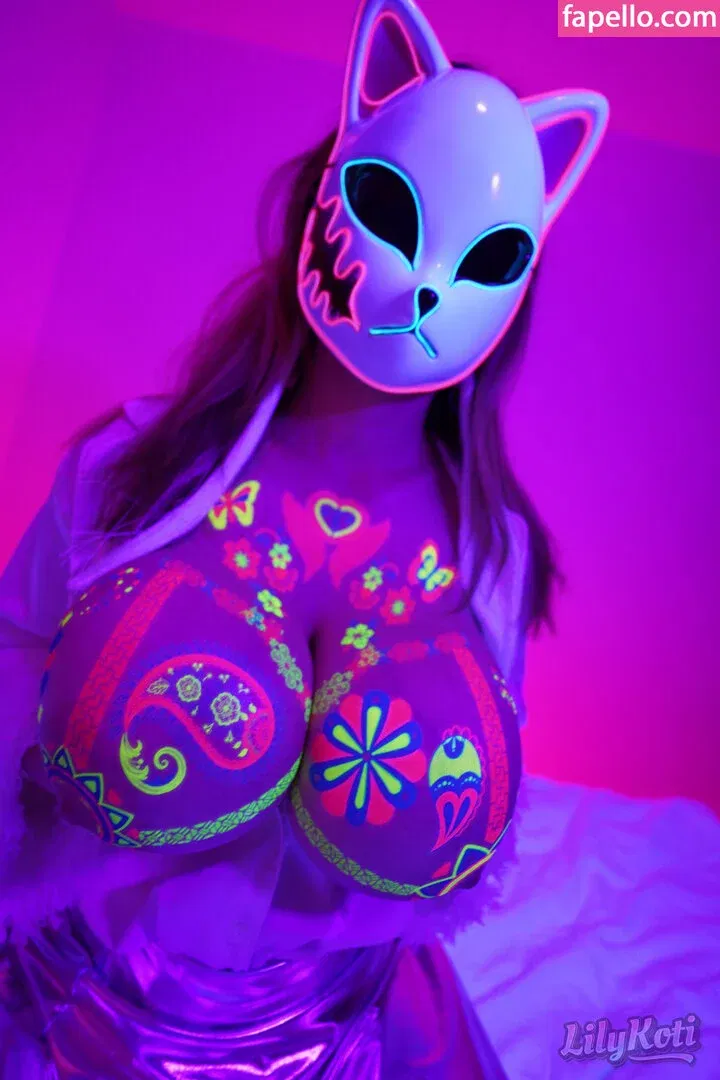LilyKoti Onlyfans Photo Gallery 