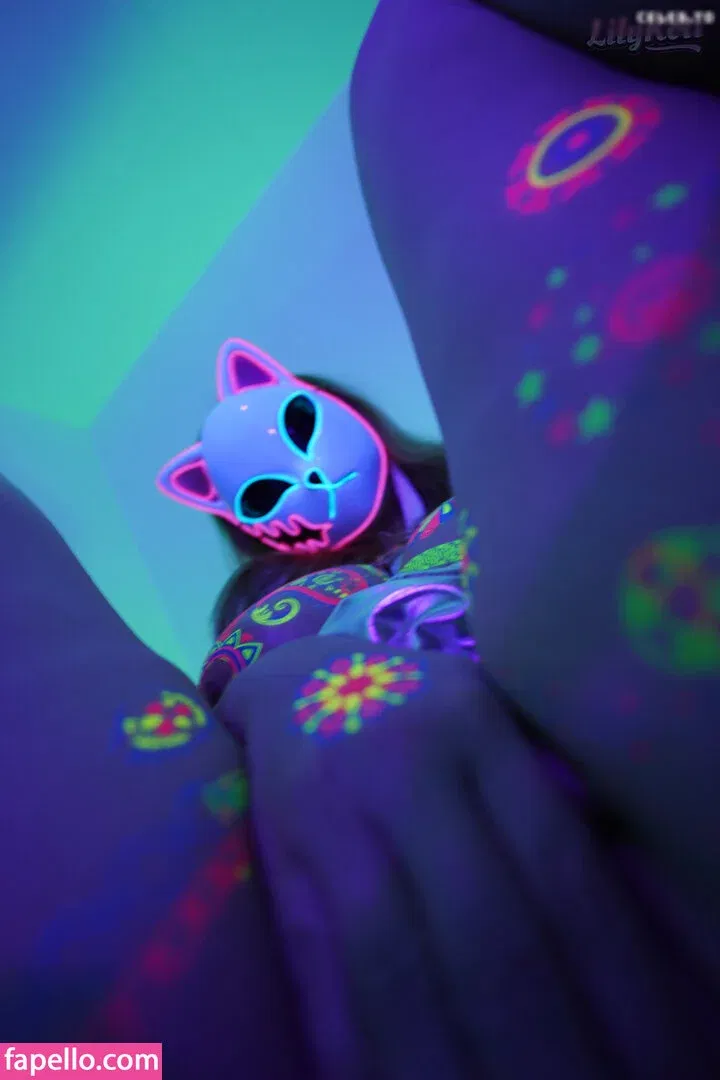 LilyKoti Onlyfans Photo Gallery 