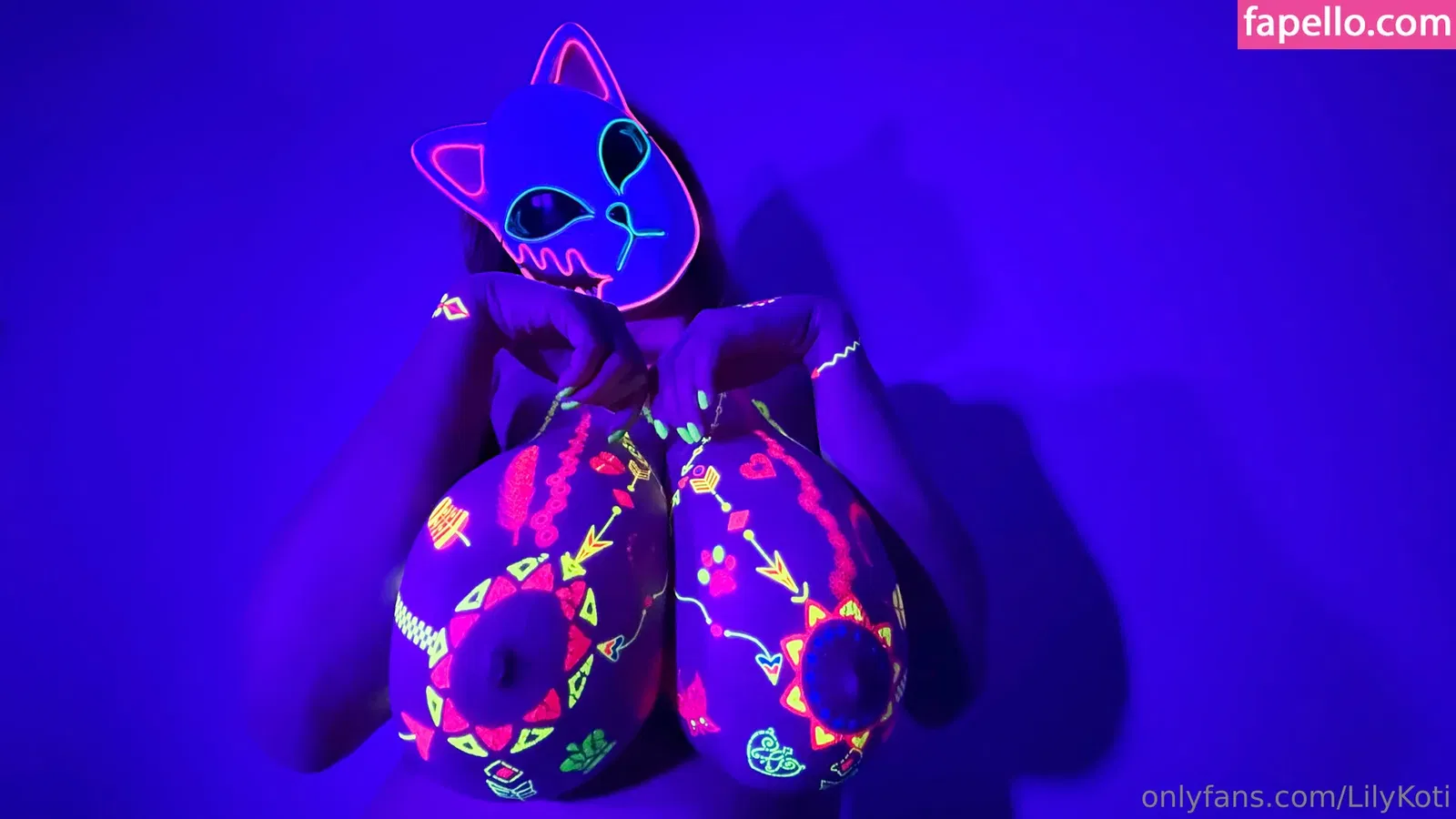 LilyKoti Onlyfans Photo Gallery 