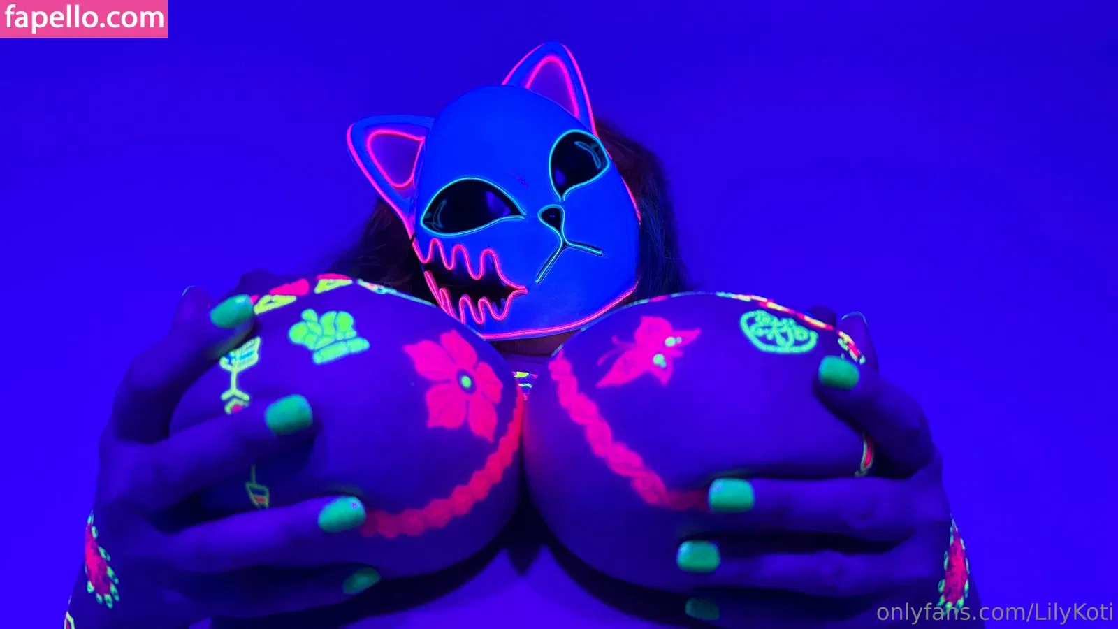 LilyKoti Onlyfans Photo Gallery 