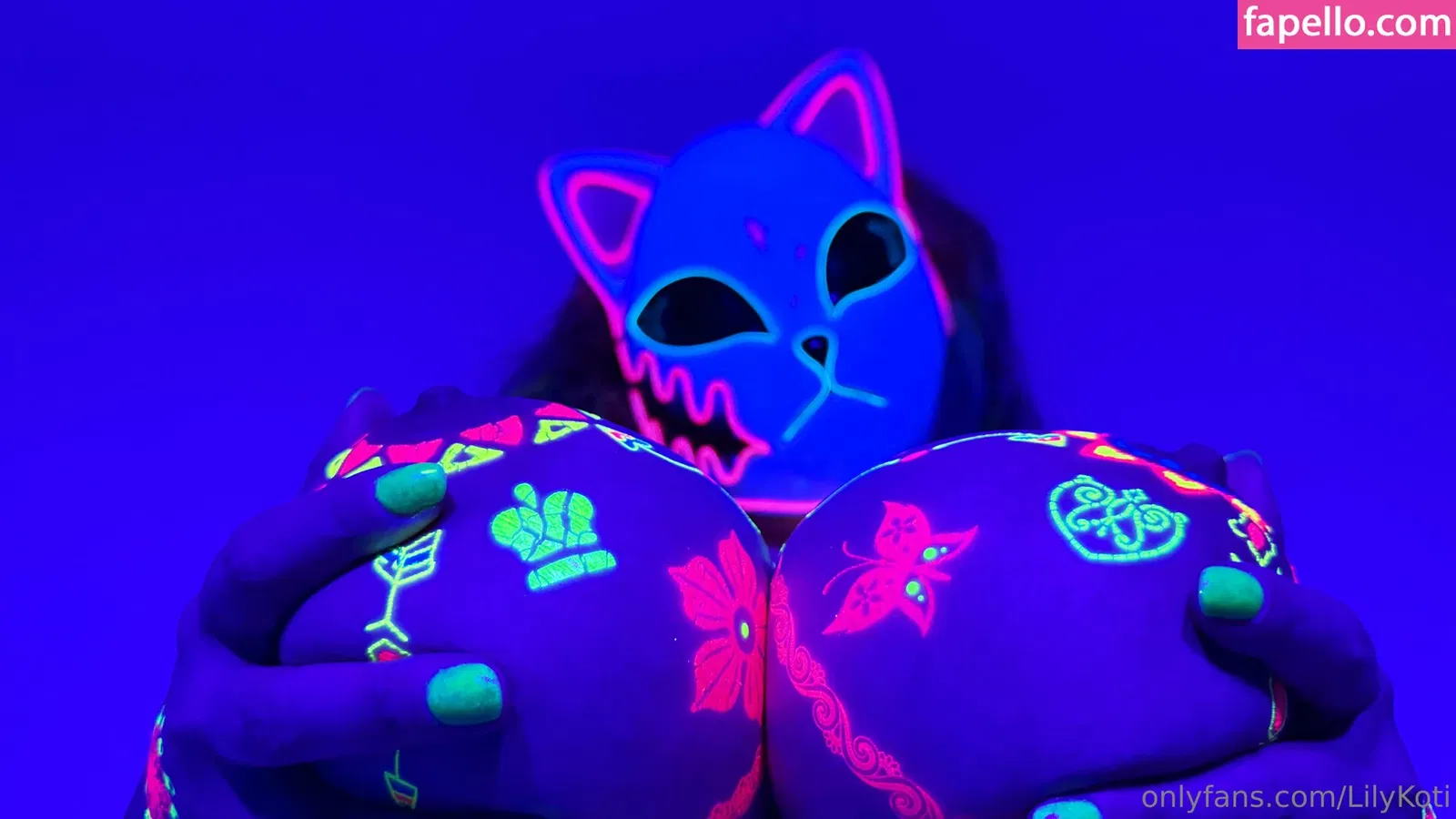 LilyKoti Onlyfans Photo Gallery 