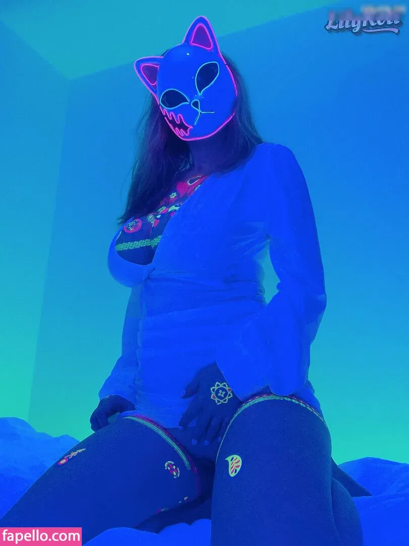 LilyKoti Onlyfans Photo Gallery 