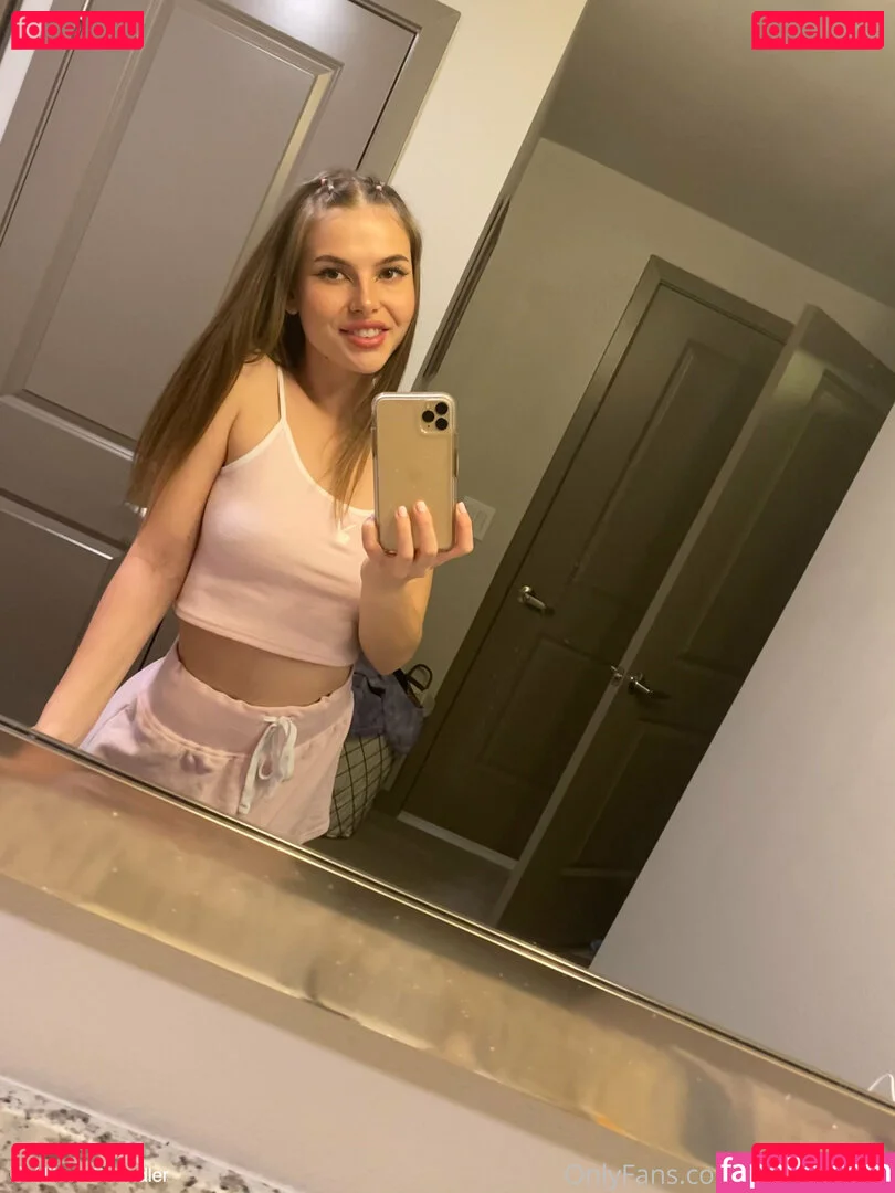 allichandler Onlyfans Photo Gallery 