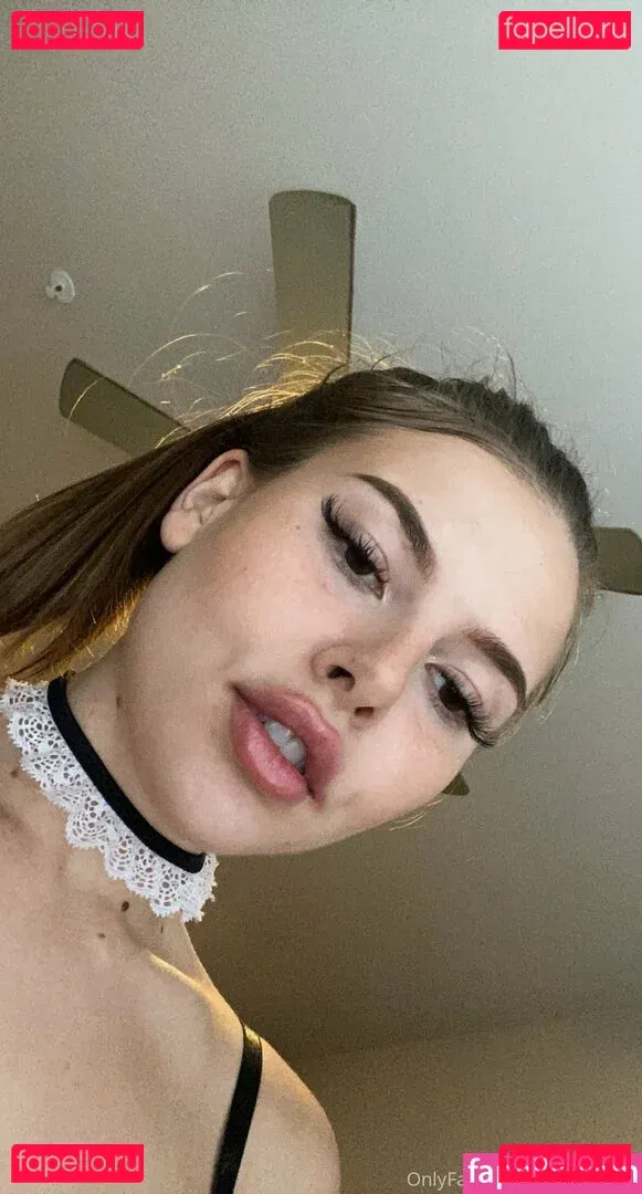 allichandler Onlyfans Photo Gallery 