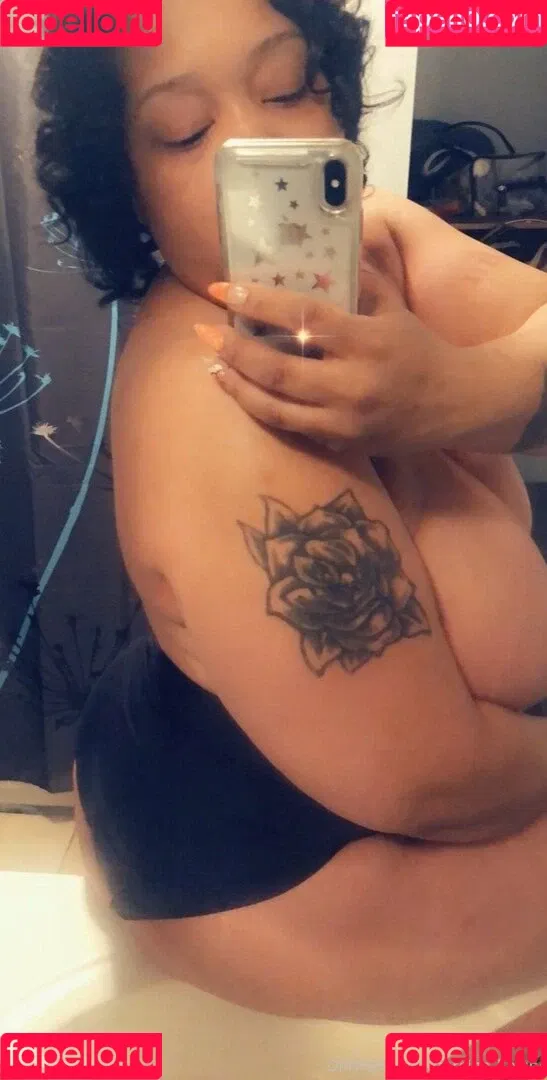 foreign_luxury Onlyfans Photo Gallery 