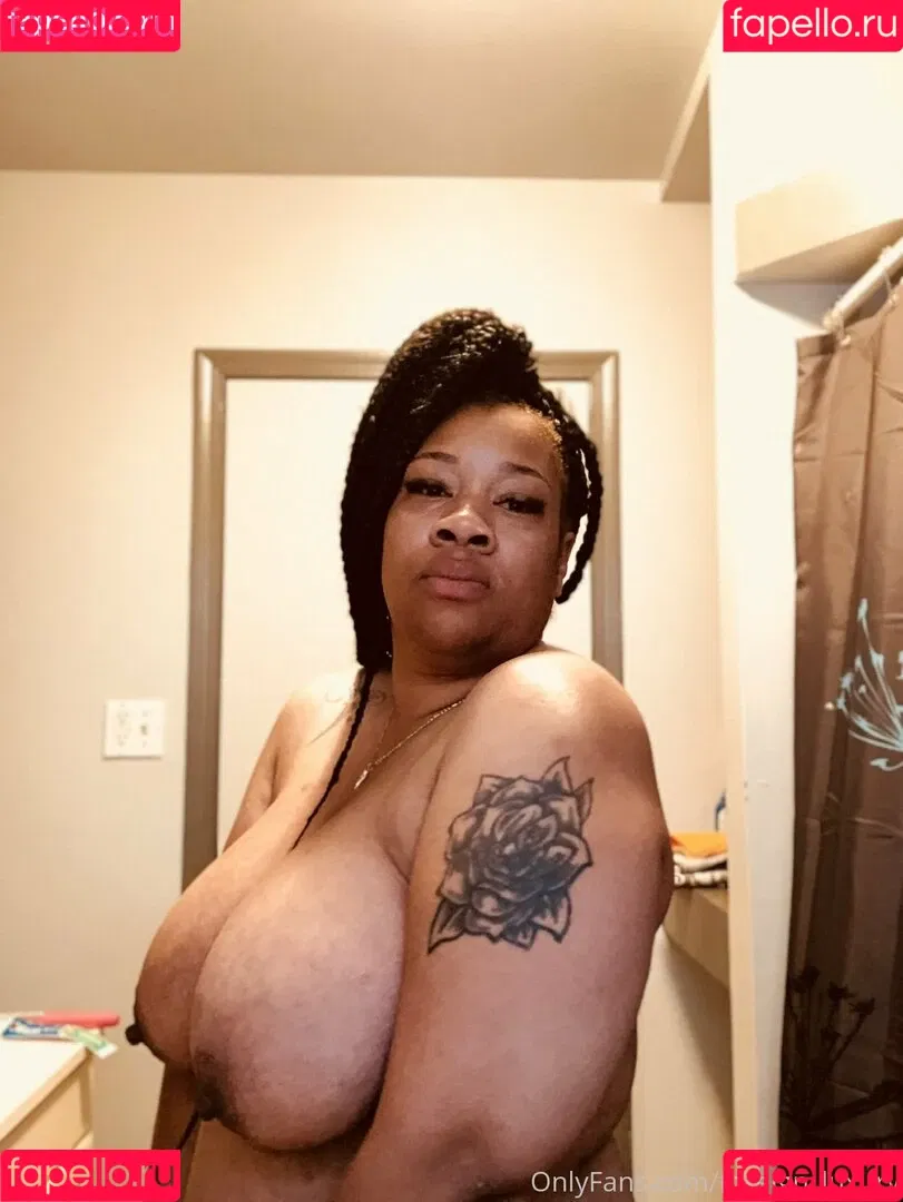 foreign_luxury Onlyfans Photo Gallery 