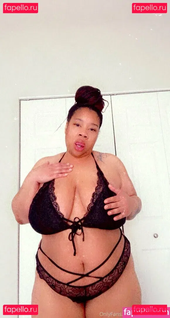 foreign_luxury Onlyfans Photo Gallery 