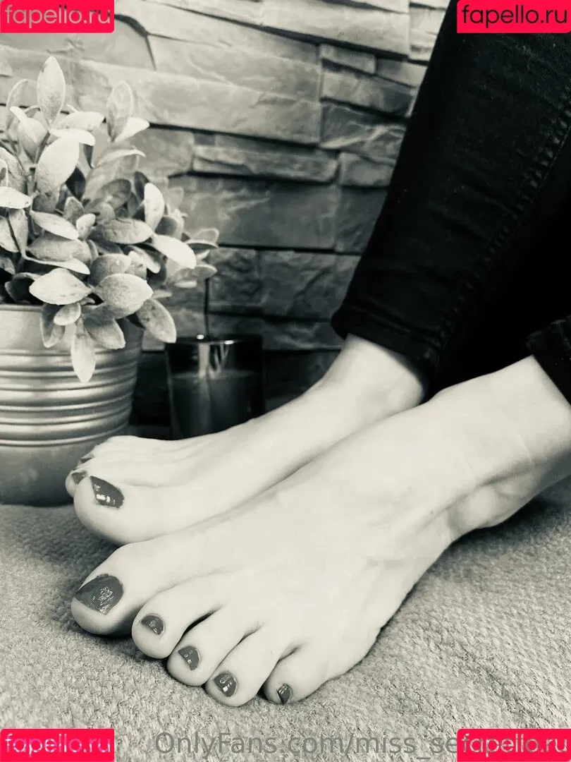 miss_secretfeet Onlyfans Photo Gallery 