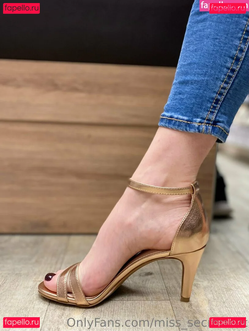 miss_secretfeet Onlyfans Photo Gallery 