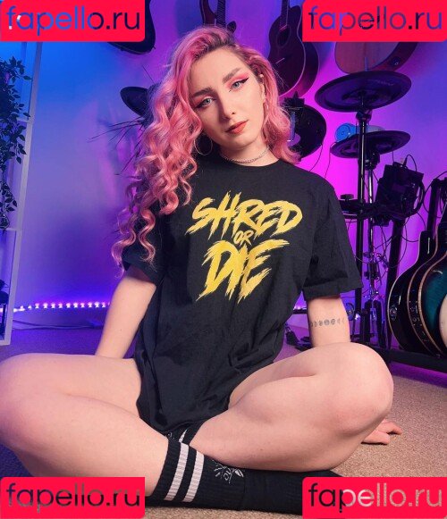 Sophie Burrell Onlyfans Photo Gallery 