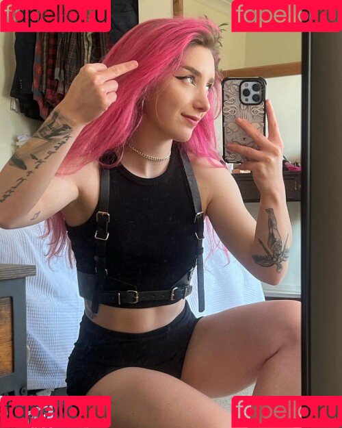 Sophie Burrell Onlyfans Photo Gallery 