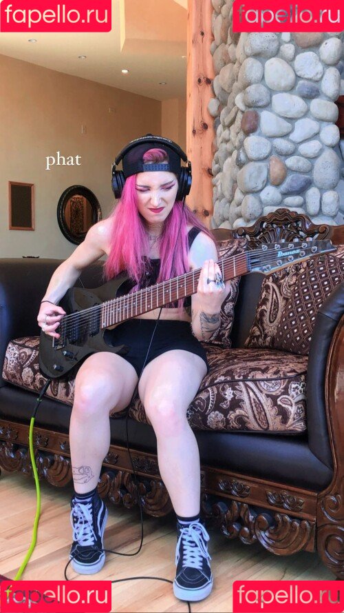 Sophie Burrell Onlyfans Photo Gallery 