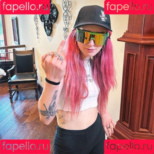 Sophie Burrell Onlyfans Photo Gallery 