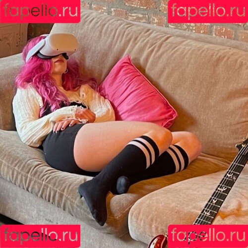 Sophie Burrell Onlyfans Photo Gallery 