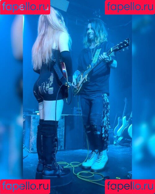 Sophie Burrell Onlyfans Photo Gallery 