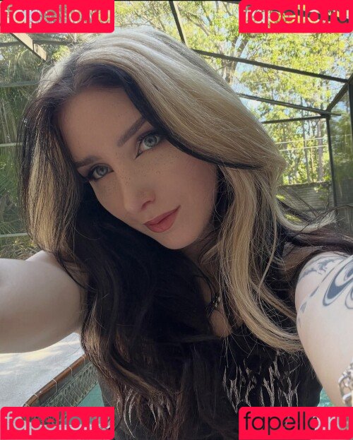 Sophie Burrell Onlyfans Photo Gallery 