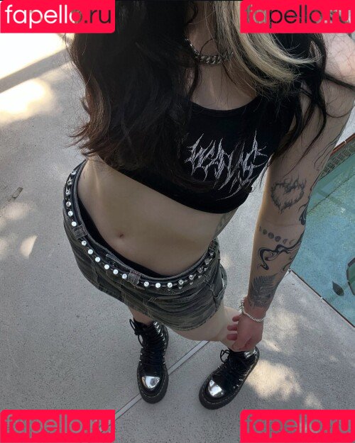 Sophie Burrell Onlyfans Photo Gallery 