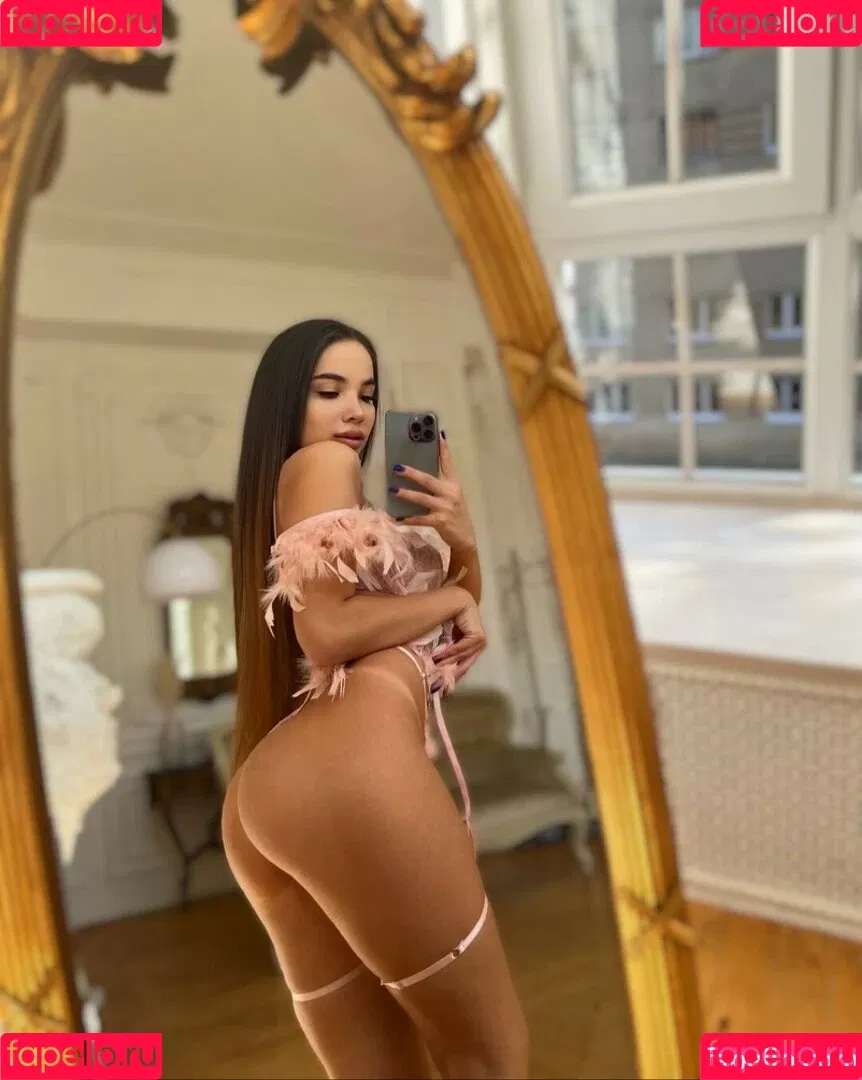 maytiyn Onlyfans Photo Gallery 