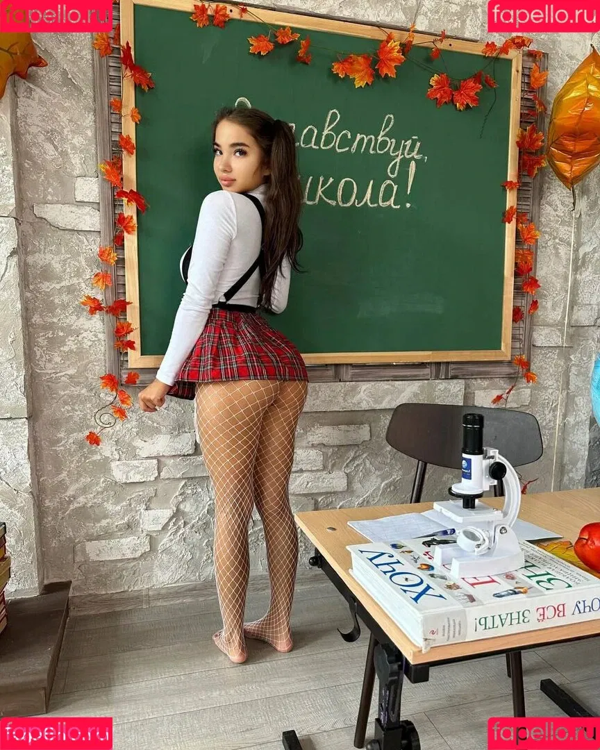 maytiyn Onlyfans Photo Gallery 