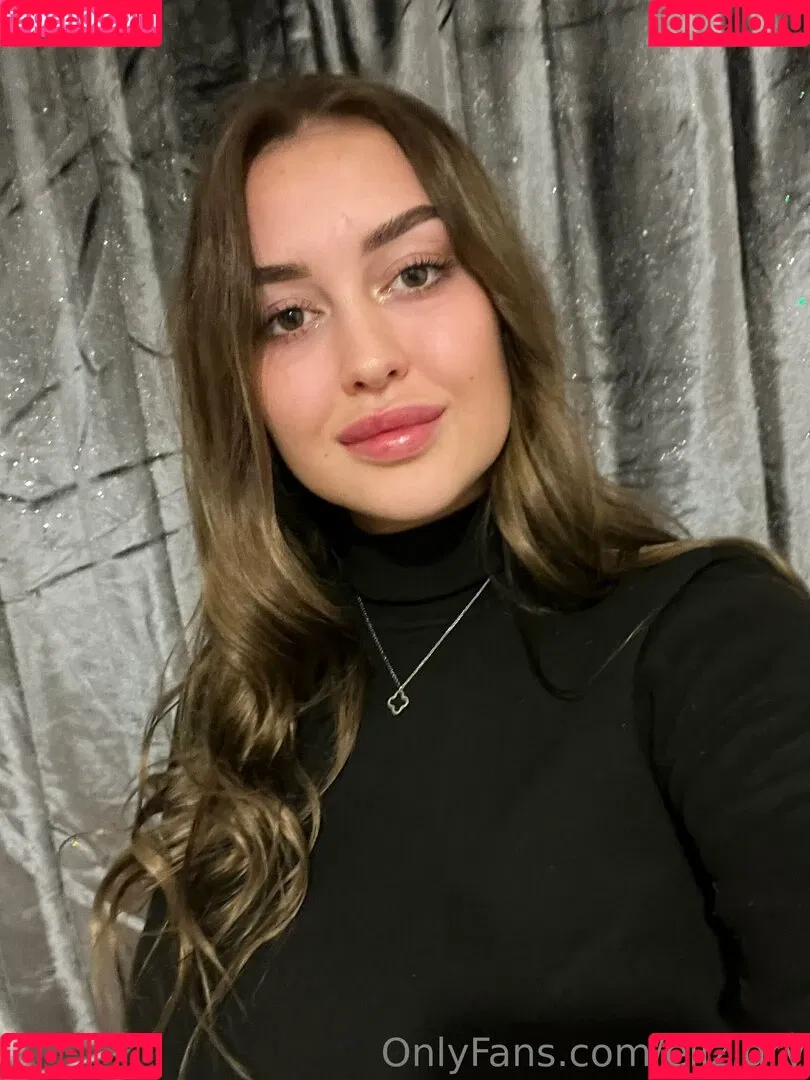 eliz.gry Onlyfans Photo Gallery 