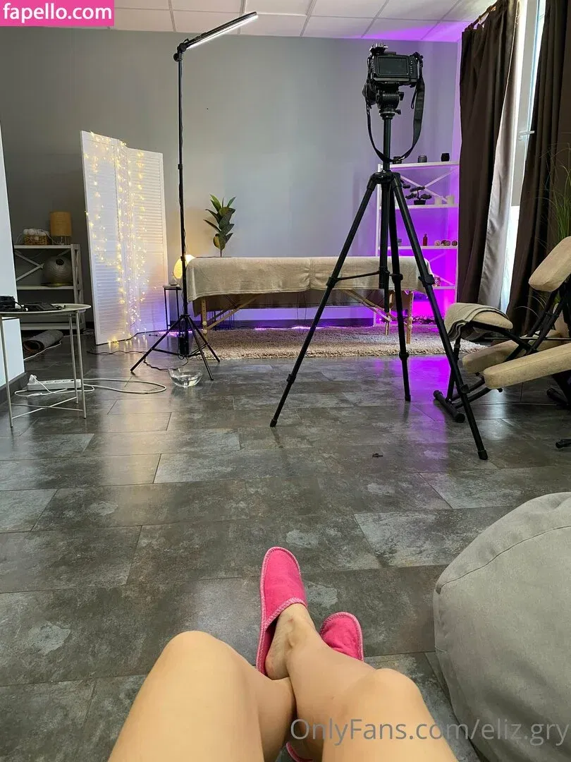 eliz.gry Onlyfans Photo Gallery 