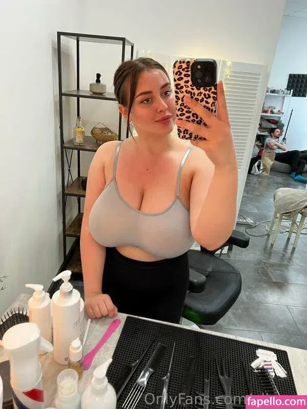 eliz.gry Onlyfans Photo Gallery 