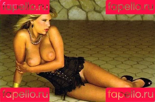 Samantha Fox Onlyfans Photo Gallery 