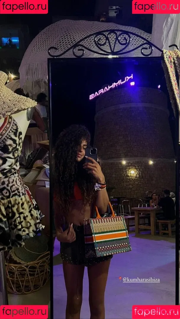 Zoe Bayona Onlyfans Photo Gallery 
