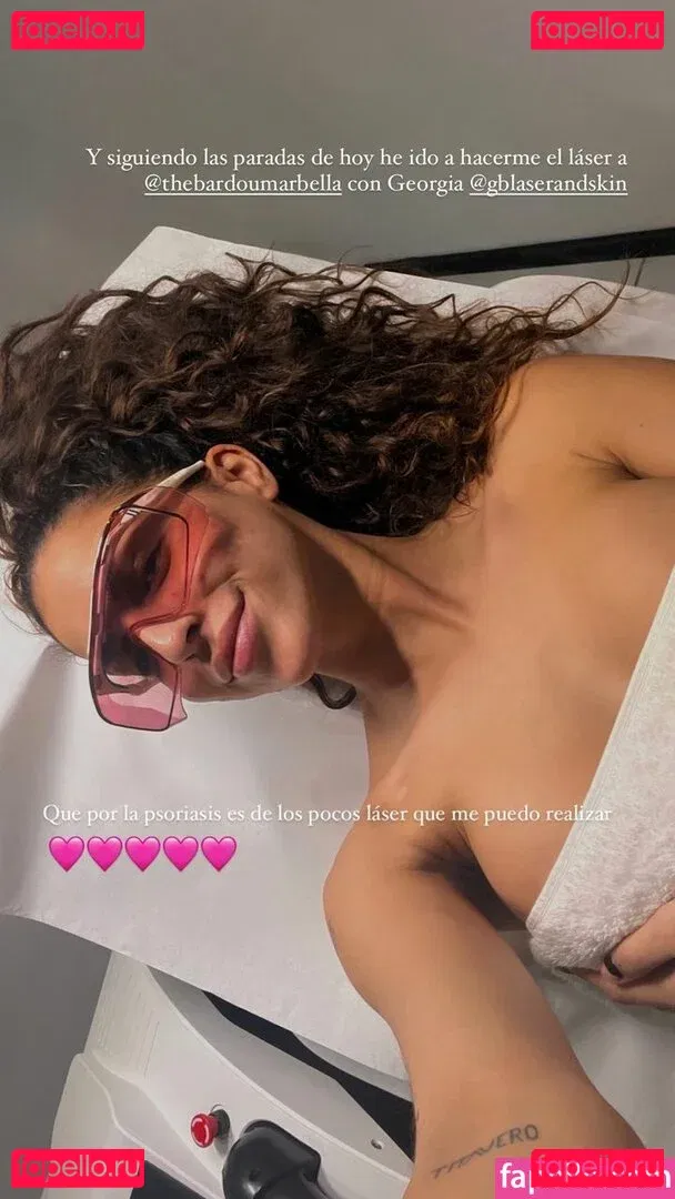 Zoe Bayona Onlyfans Photo Gallery 