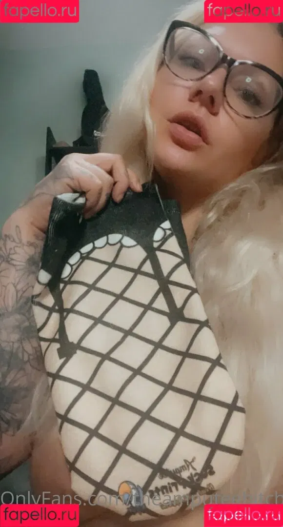 theamputeebitch Onlyfans Photo Gallery 