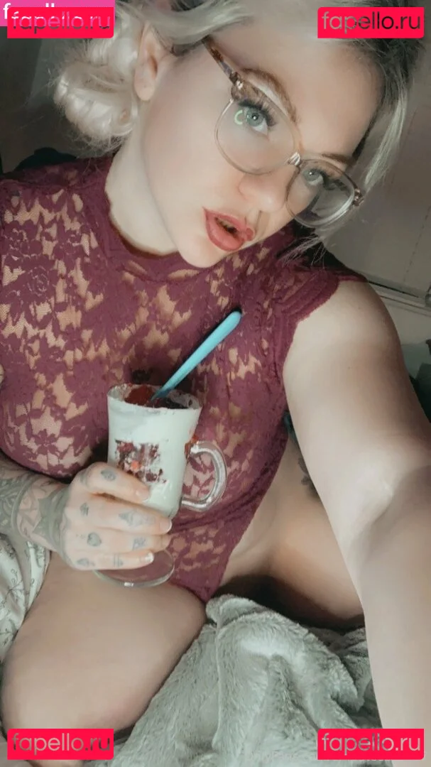 theamputeebitch Onlyfans Photo Gallery 