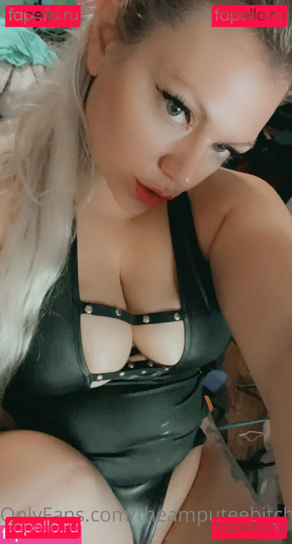 theamputeebitch Onlyfans Photo Gallery 