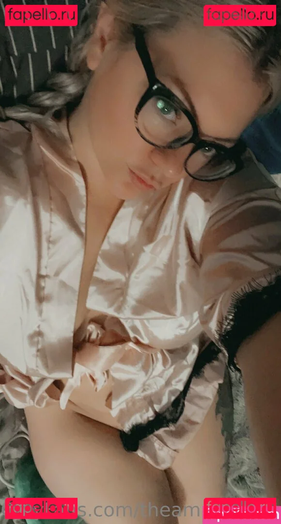 theamputeebitch Onlyfans Photo Gallery 