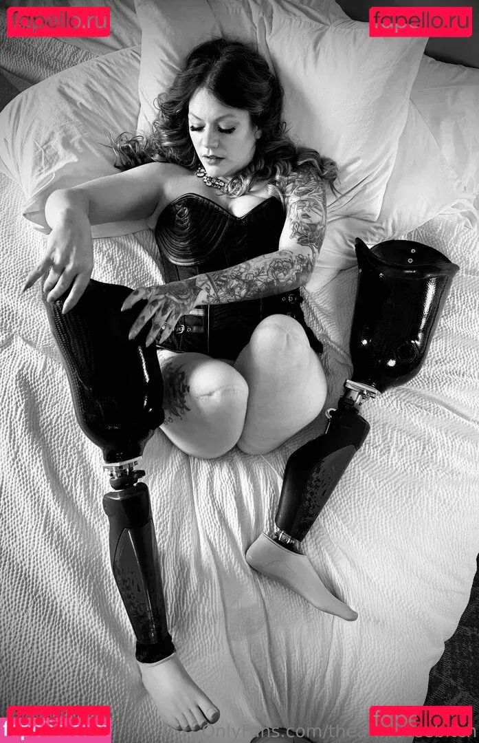 theamputeebitch Onlyfans Photo Gallery 