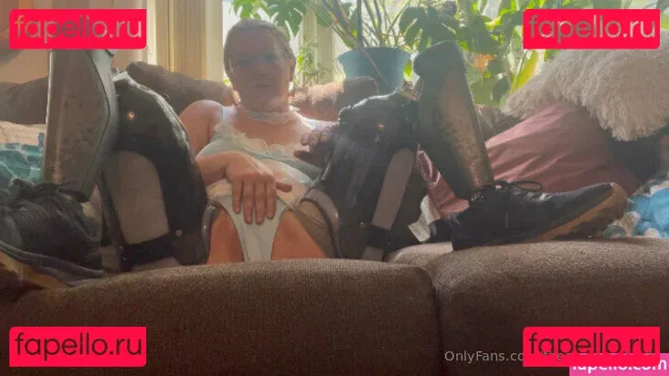 theamputeebitch Onlyfans Photo Gallery 