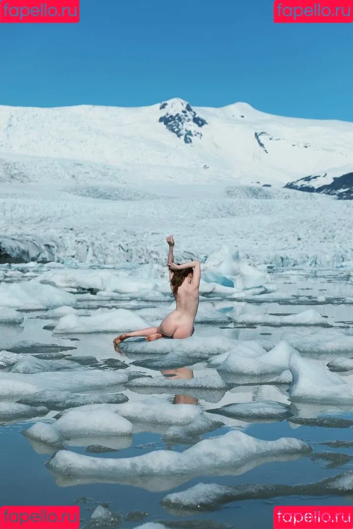 Icelandic Selkie Onlyfans Photo Gallery 