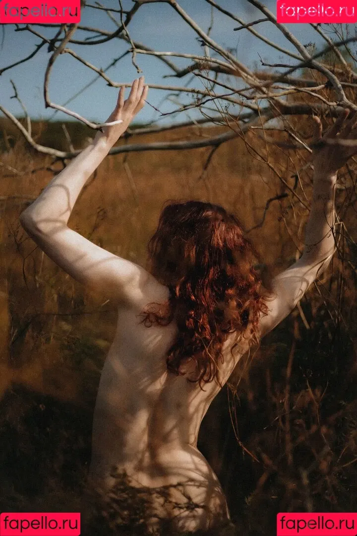 Icelandic Selkie Onlyfans Photo Gallery 