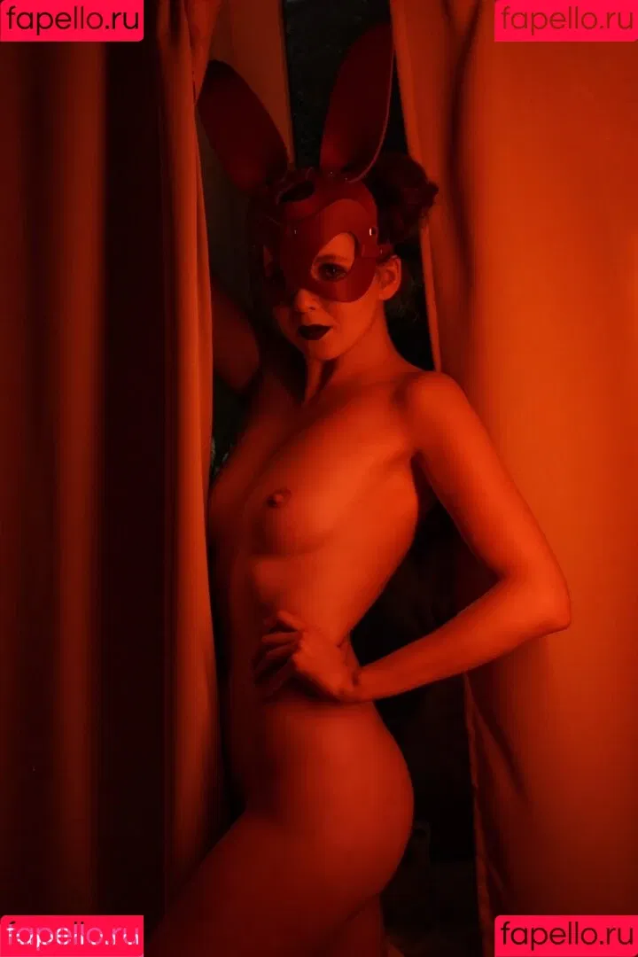 Icelandic Selkie Onlyfans Photo Gallery 