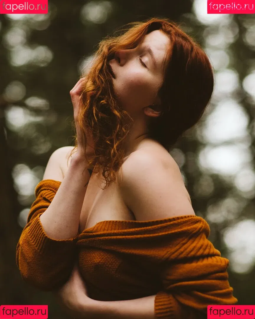 Icelandic Selkie Onlyfans Photo Gallery 