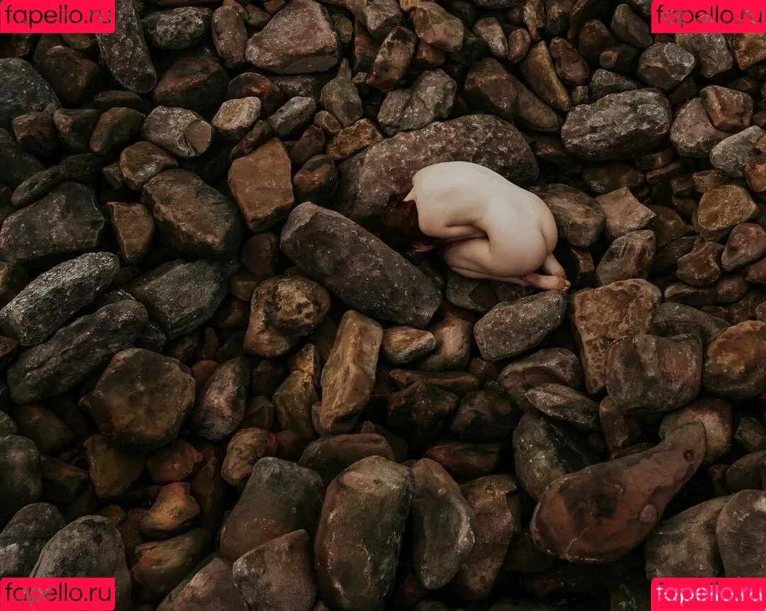 Icelandic Selkie Onlyfans Photo Gallery 