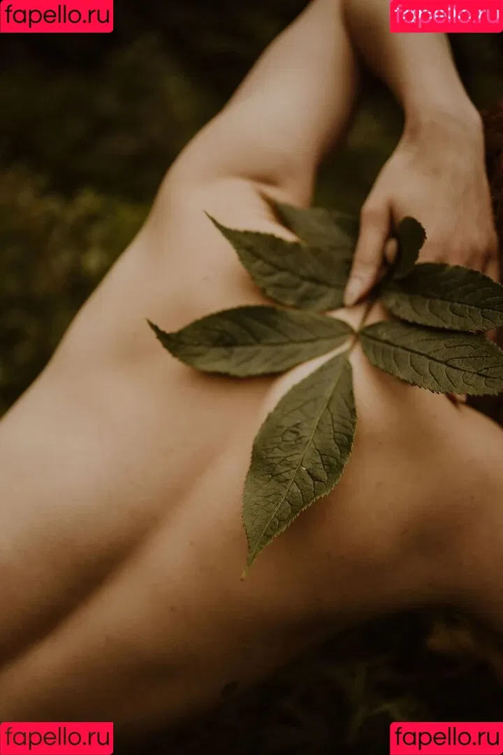 Icelandic Selkie Onlyfans Photo Gallery 