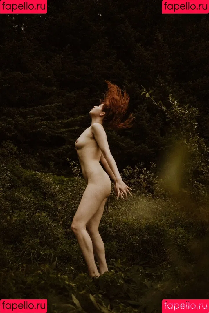 Icelandic Selkie Onlyfans Photo Gallery 