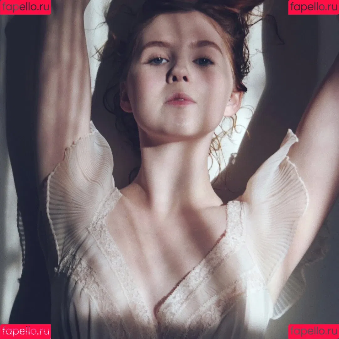 Icelandic Selkie Onlyfans Photo Gallery 